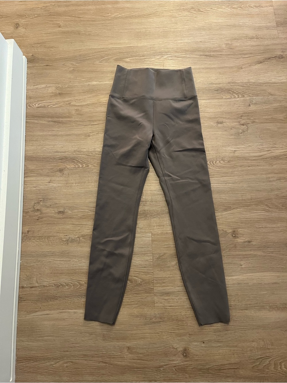 Vuori Dark Gray High-Waist Performance Leggings